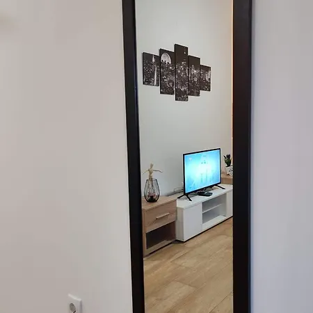 Imperija * Σρέμσκα Μιτρόβιτσα