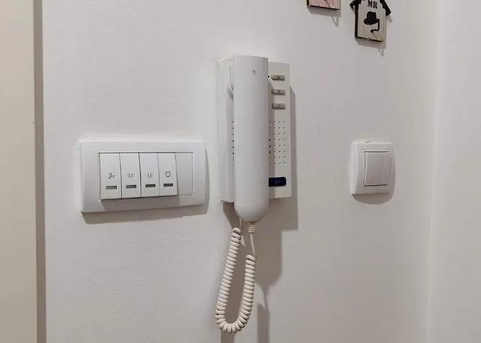 Imperija Διαμέρισμα Σρέμσκα Μιτρόβιτσα