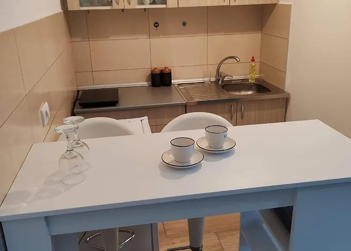 Imperija * Σρέμσκα Μιτρόβιτσα